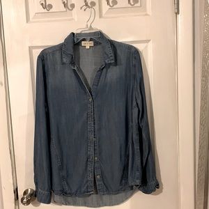 Cloth & Stone long sleeve button up denim shirt